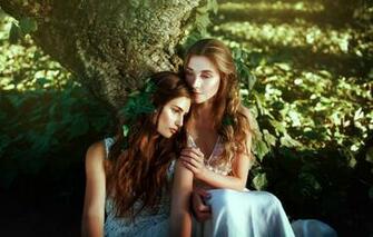 Wallpaper Tree Mood Two Girls Marie Lau Monse Chestnut Image