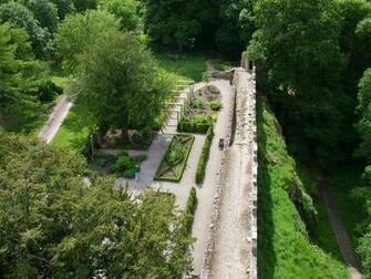 Is This The Palace Of Versailles Location