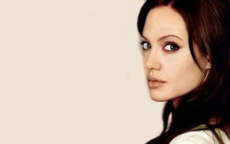 Angelina Jolie Wallpaper