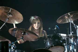 Jen Ledger Wiki Skillet