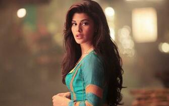 Jacqueline Fernandez Cute Look HD Wallpaper