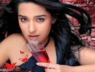 World Class Selection Of Best HD Wallpaper Gorgeous Girl Amrita