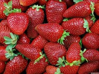Strawberries Wallpaper