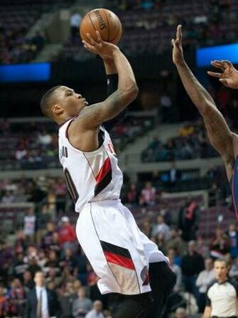 Damian Lillard Game Winner Wallpaper