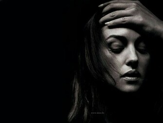 Monica Bellucci HD Black And White