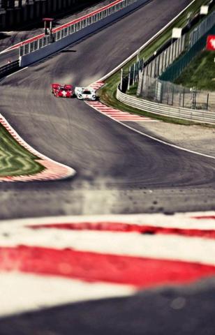 I Am In Love With My New Eau Rouge Wallpaper