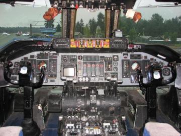 Lockheed C Starlifter Cockpit Cargo Aircraft