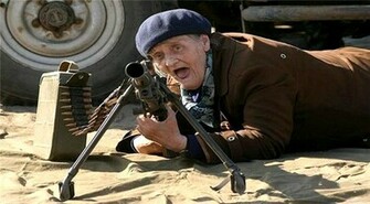 Old Man Gunner Best Funny Wallpaper