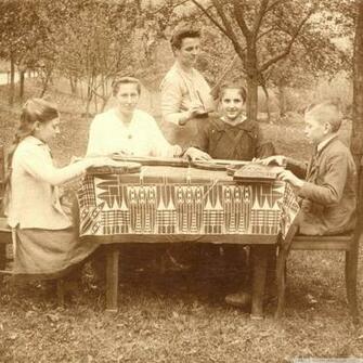 An Outdoor Zither Lesson 4k HD Desktop Wallpaper For