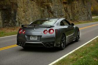 Nissan Gt R Sedan High Resolution Wallpaper Mootorauthority