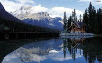 Cabin By The Lake Wallpaper