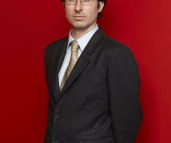 John Oliver High Resolution 9qtm
