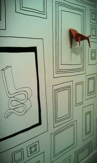 Point Styling A Different Type Of Gallery Wall Frames Wallpaper