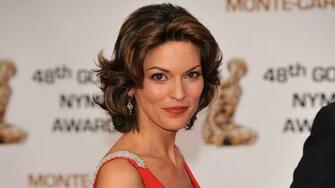 Alana De La Garza Image