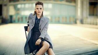 Emma Watson Wallpaper