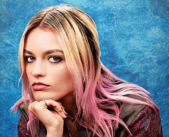 Emma Mackey Facts About The Sex Education Star You Probably