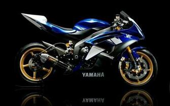 Black Yamaha R6 Wallpaper HD Background