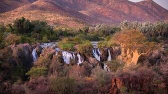 Photo Oncocua Angola Nature Waterfalls Hill Shrubs