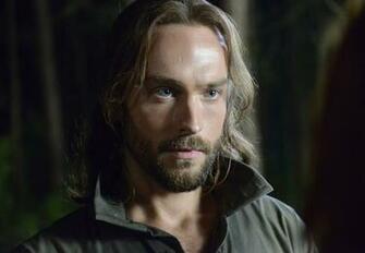 Tom Mison Shirtless Image Pictures Becuo