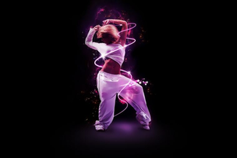 Heraclas Signatures Dancer Wallpaper