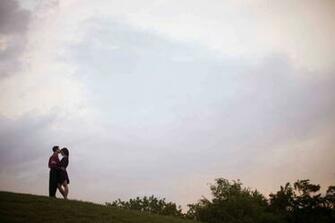 Kissing Romentic Couple HD Wallpaper