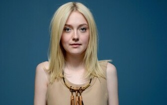 Dakota Fanning Wallpaper Background HD Jpg