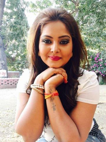 Anjana Singh HD Wallpaper Hot Photos Image