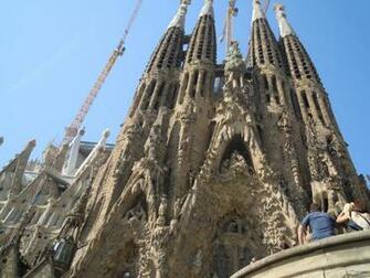 Barcelona Monument Sagrada Familia Wallpaper Allwallpaper In
