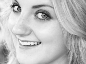 Evanna Lynch Photo Wallpaper