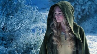 Elle Fanning In Maleficent Movie HD Wallpaper