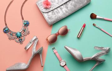 Wallpaper Summer Style Watch Lipstick Fashion Cosmetics