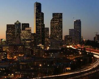 Seattle Desktop Wallpaper On Latoro