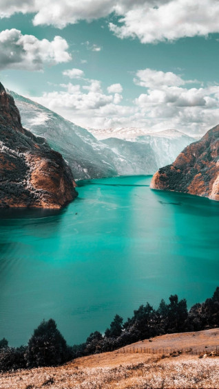 Pixel Nature Wallpaper