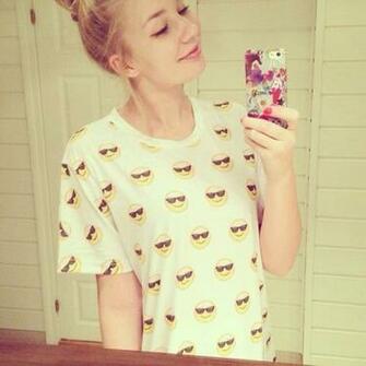 Girly Emoji