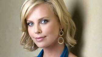 Charlize Theron Photo Wallpaper Art