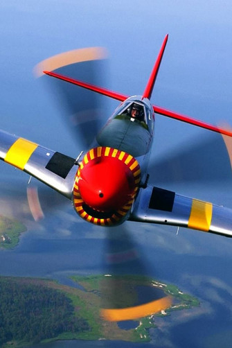 War Plane Close Up iPhone 4s Wallpaper
