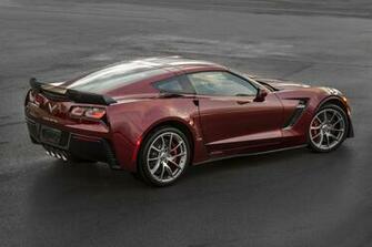 Chevrolet Corvette Stingray And Z06 Gain Three Design
