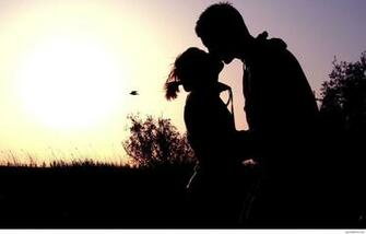 Love Couple Wallpaper