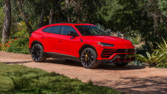 Lamborghini Urus Shiny Black Package 4k Wallpaper HD Car