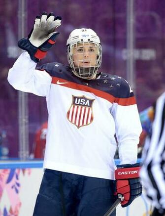 Hilary Knight Wallpaper Image
