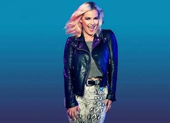 Renee Young Wallpaper Top Background