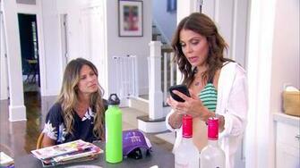 Watch Ep Divided They Summer The Real Housewives Of New York