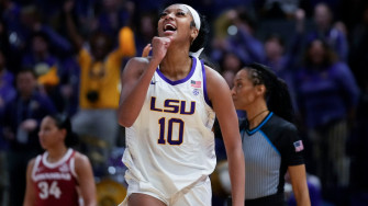 Angel Reese Scores Unbeaten No Lsu Edges Arkansas