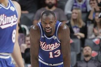 Dewayne Dedmon S Performance Has Been Puzzling Sactown Royalty