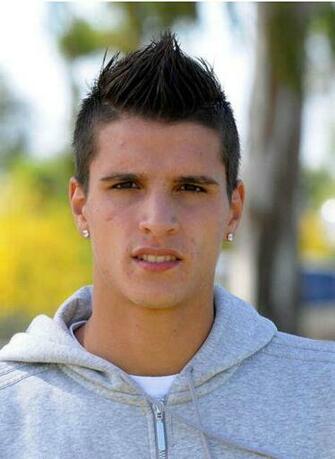 Sports Stars Erik Lamela Profile Pictures And Wallpaper
