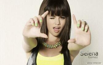 Selena Gomez High Res Resolution