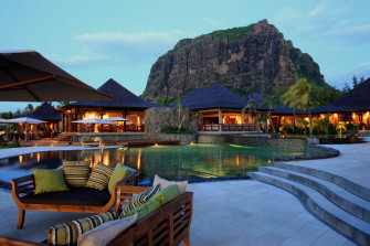 Resort HD Wallpaper