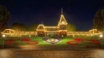 Christmas At Disneyland Desktop Pc And Mac Wallpaper