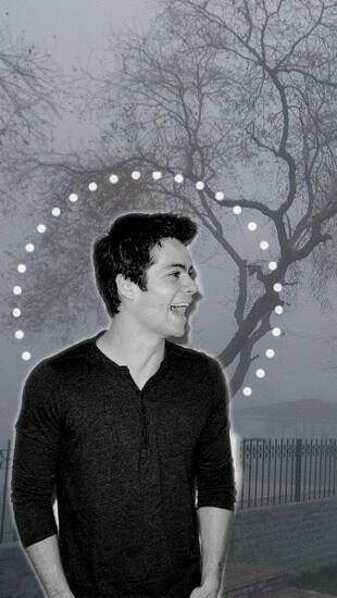 Dylan O Brien Lockscreen Image By