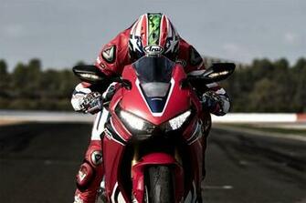 Viral Nicky Hayden Debuts Honda Cbr1000rr Cycleonline Au
